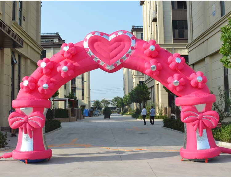 九龙坡粉色爱心拱门